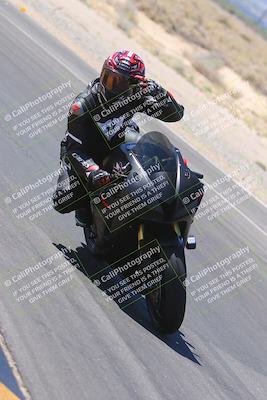 media/Sep-25-2023-Moto Forza (Mon) [[81ffa65e0a]]/B-C Group/Session 3 (Turn 16 Inside)/